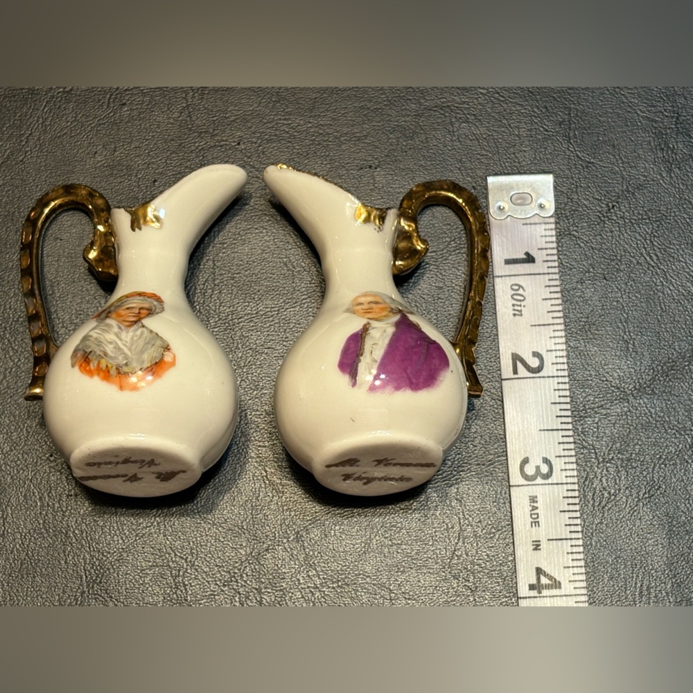 Vintage Miniature Pitcher Ewers GEORGE & MARTHA WASHINGTON MT Vernon - Picture 10 of 11